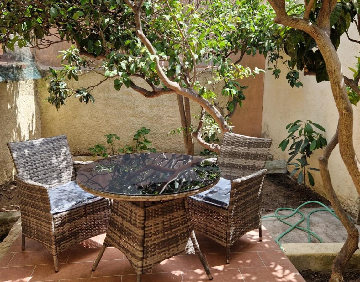 La Maddalena Holiday Home Kültér fotó
